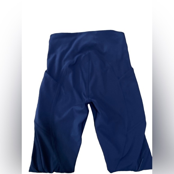 Lululemon Navy Thighs  7/8 high Rise - Picture 7 of 8